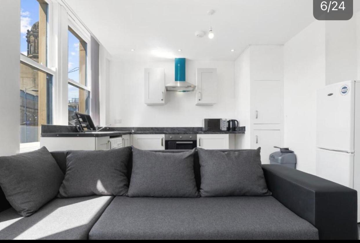 Amhc City Apartments Bradford City Centre One & Two Bedroom Apartments, 24 Hours Express Self Check In, Long Stay Contractors Welcome, Paid Parking Available Nearby Bagian luar foto