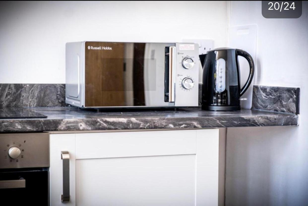 Amhc City Apartments Bradford City Centre One & Two Bedroom Apartments, 24 Hours Express Self Check In, Long Stay Contractors Welcome, Paid Parking Available Nearby Bagian luar foto